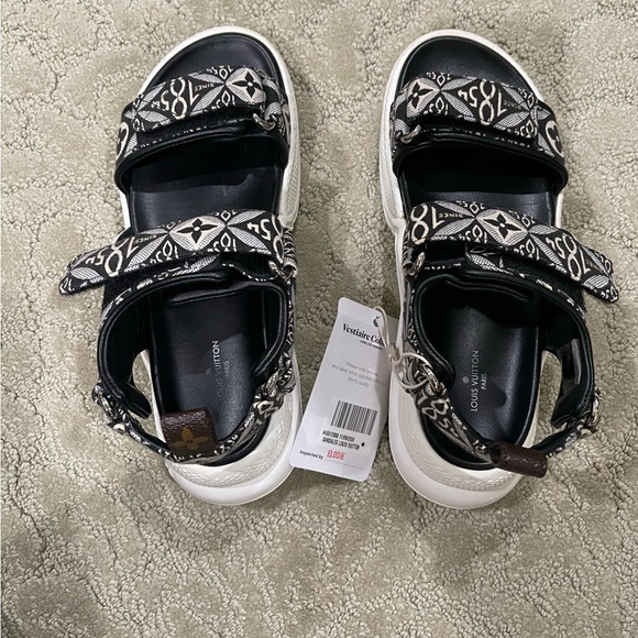 Lv sandal full logo - Picture 2 of 8